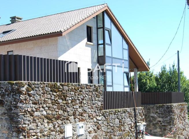 Chalet a estrenar con vistas al mar. photo 0