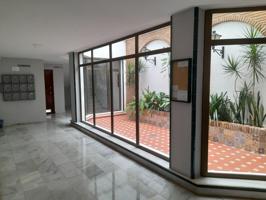CALLE SANTO ENTIERRO, 10 photo 0