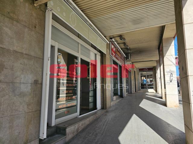 Local En alquiler en Sant Cugat del Vallès photo 0