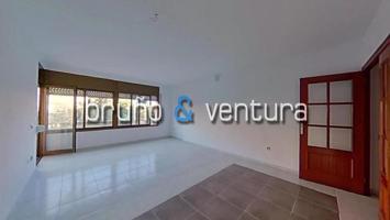 EN VENTA PISO EN VILANOVA I LA GELTRÚ photo 0