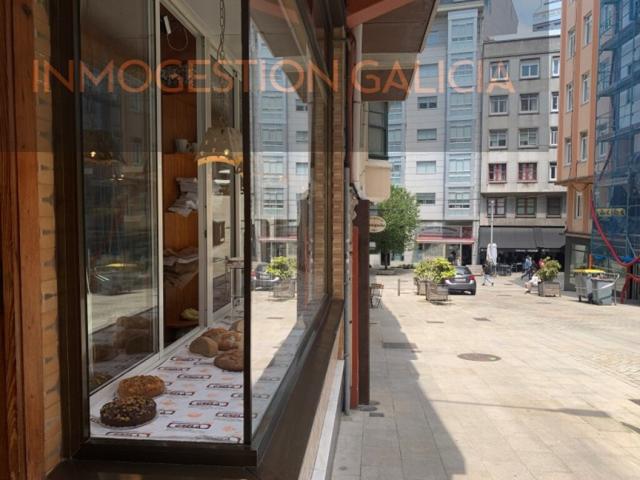 Local comercial en Venta en A Coruña La Coruña photo 0