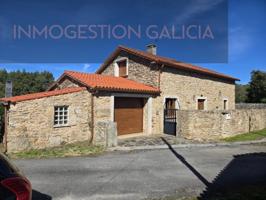 Casa-Chalet en Alquiler en Cerceda La Coruña photo 0