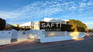 MAGNIFICO CHALET EN ALCANAR PLAYA DE 400m2, EVALUACION NUEVO PRECIO, OPORTUNIDAD. photo 0