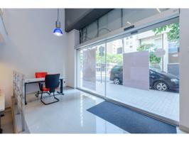 Local En venta en L' Hospitalet De Llobregat photo 0