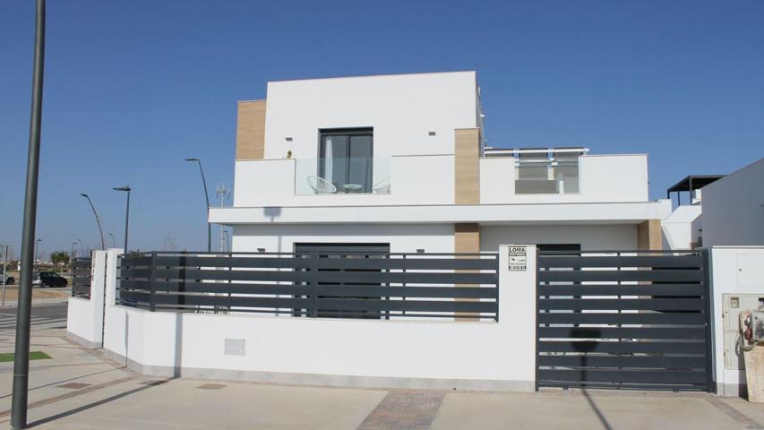 MAGNIFICO RESIDENCIAL EL ALBA CHALETS DE 3 DORMITORIOS EN ROLDAN photo 0