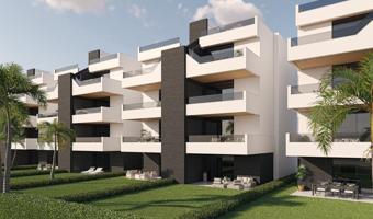 Apartamento en primera linea de golf photo 0