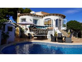 Villa en venta en urbanización Ortenbach. photo 0