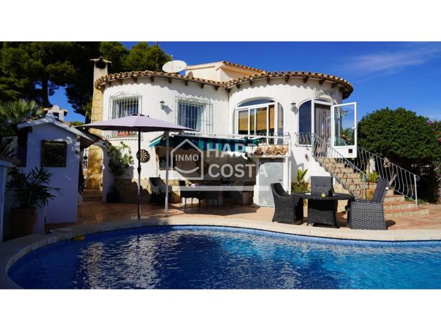 Villa en venta en urbanización Ortenbach. photo 0