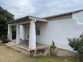 ESPECTACULAR FINCA CON DOS VIVIENDAS Y PISCINA photo 0