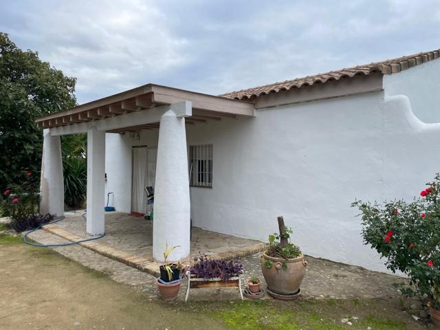 ESPECTACULAR FINCA CON DOS VIVIENDAS Y PISCINA photo 0