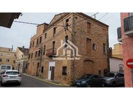 Edificio en venta en Roquetes photo 0