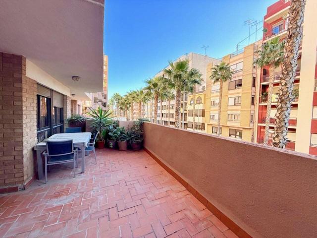 Piso en venta en Centre photo 0