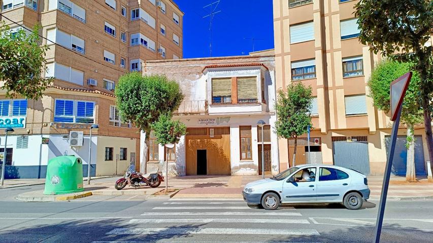 Terreno en venta en Cariñena photo 0