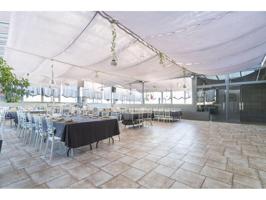 Edificio en venta en Este(12003) photo 0
