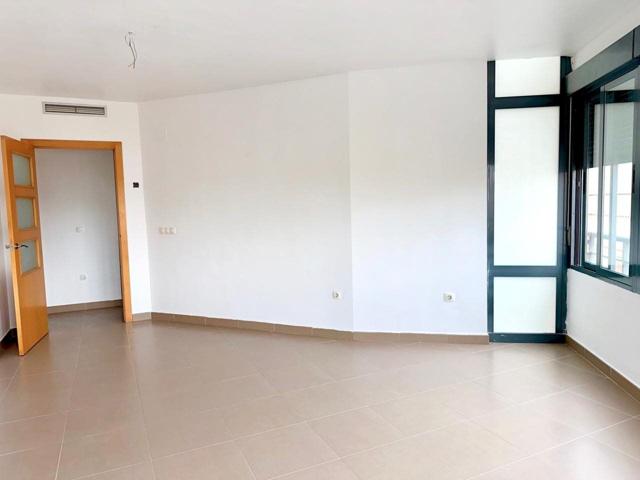 Piso en alquiler con garaje en Vila-real centro photo 0