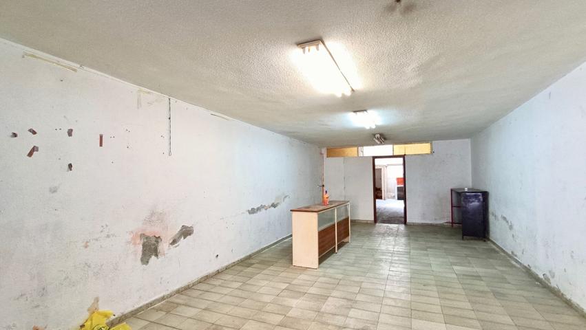 Local en venta en Zona Avinguda Alemanya-Avinguda Itàlia photo 0