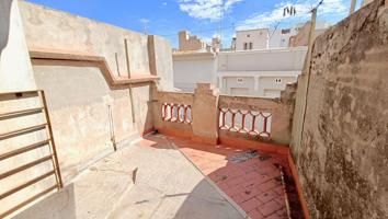 Casas en venta en el Centro de Vila-real photo 0