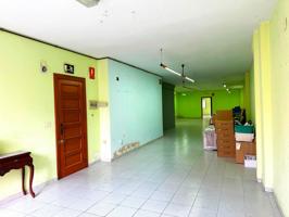 Se alquila local 165m² en Vila-real, ideal negocio. photo 0