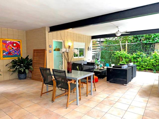 Casa en venta cerca del mar en playa de Burriana photo 0