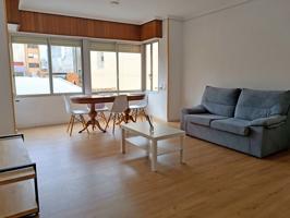 Piso reformado con patio y trastero en alquiler en Vila-real photo 0