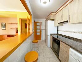 Piso luminoso en Vila-real de 3 habitaciones y 77m² photo 0
