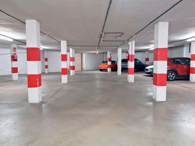 Garaje de 574 m² en Onda ideal para inversión en alquiler photo 0