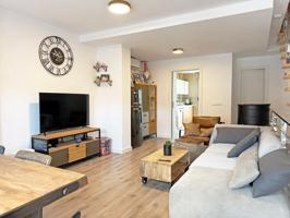 Adosado reformado en Onda con garaje doble y tres terrazas photo 0