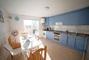 Adosado en Almazora con 3 habitaciones, 3 baños, garaje y terraza photo 0