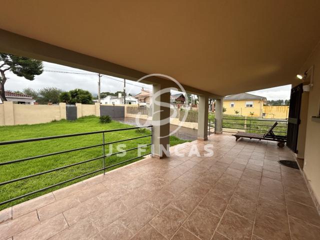 Casa En venta en Cabra Del Camp photo 0