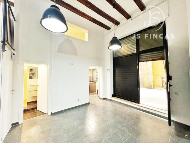 Piso En venta en Barcelona photo 0
