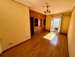 Piso En venta en Barcelona photo 0