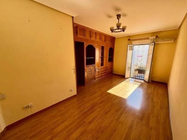 Piso En venta en Barcelona photo 0