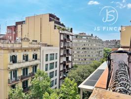  Ático En venta en Barcelona photo 0