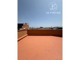  Ático En venta en Barcelona photo 0