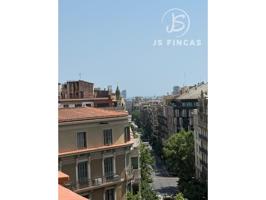 Ático En venta en Barcelona photo 0