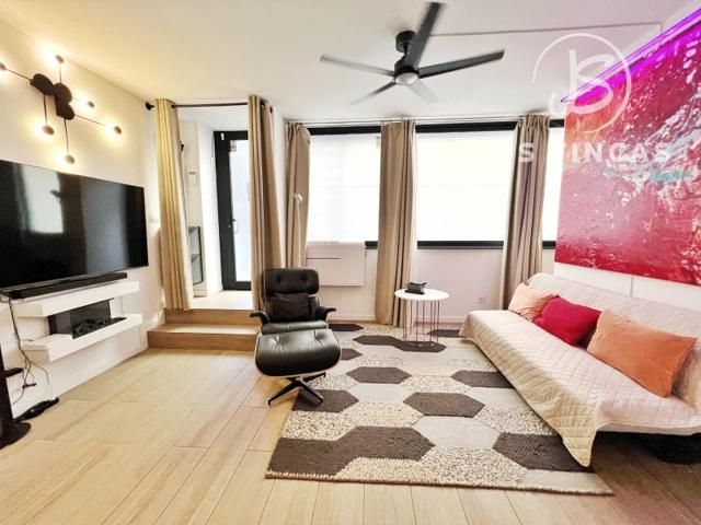 Piso En venta en Barcelona photo 0