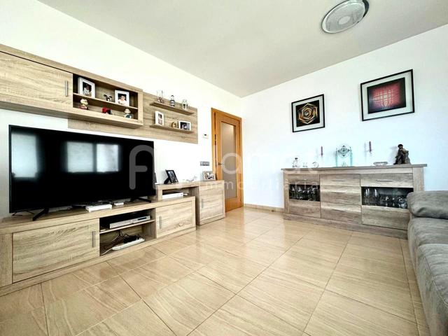 Ático en venta en Hostalric de 97 m2 photo 0