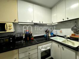 Bajo en venta en Blanes photo 0