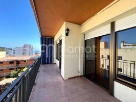 Piso en venta en LLoret de Mar photo 0