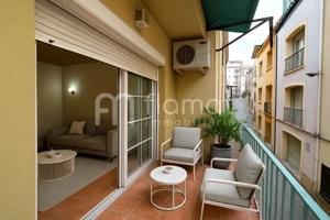 Piso en venta en el centro de Blanes photo 0