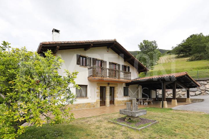 Unifamiliar En venta en Caserio Aginagaberri, Hondarribia photo 0