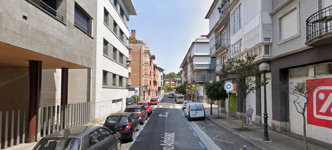 Parking En venta en Jacobo Arbelaitz, Irun photo 0
