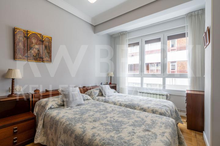 Piso En venta en Avenida Carlos I, Donostia-San Sebastián photo 0