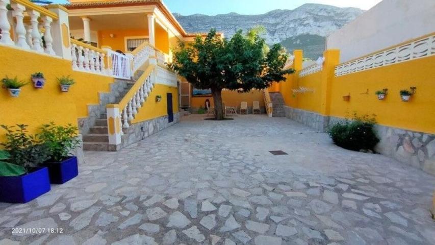 Casa-Chalet en Venta en Denia Alicante photo 0