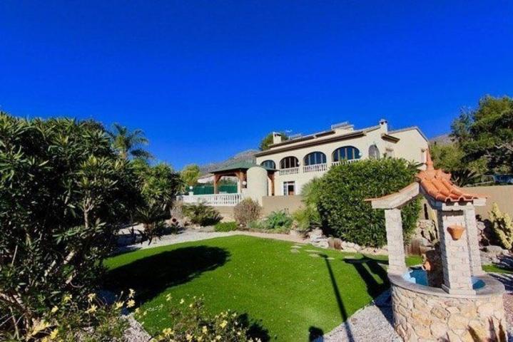 Casa-Chalet en Venta en Jalon Alicante photo 0