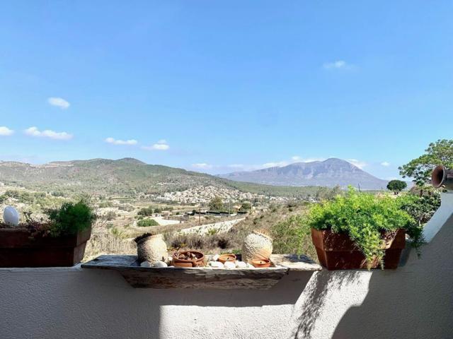 Adosada en Venta en Benitachell Alicante photo 0