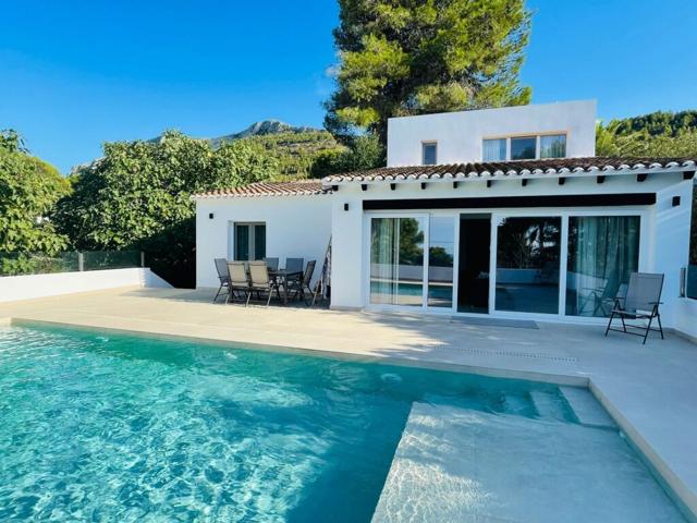 Casa-Chalet en Venta en Denia Alicante photo 0