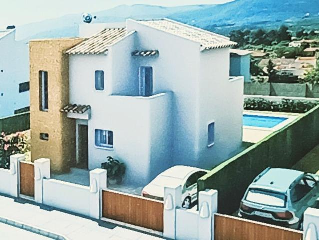 Casa-Chalet en Venta en Alcalalí Alicante photo 0
