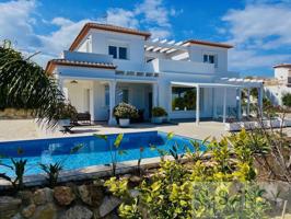 Casa-Chalet en Venta en Alicante Alicante photo 0