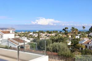 Casa-Chalet en Venta en Alicante Alicante photo 0
